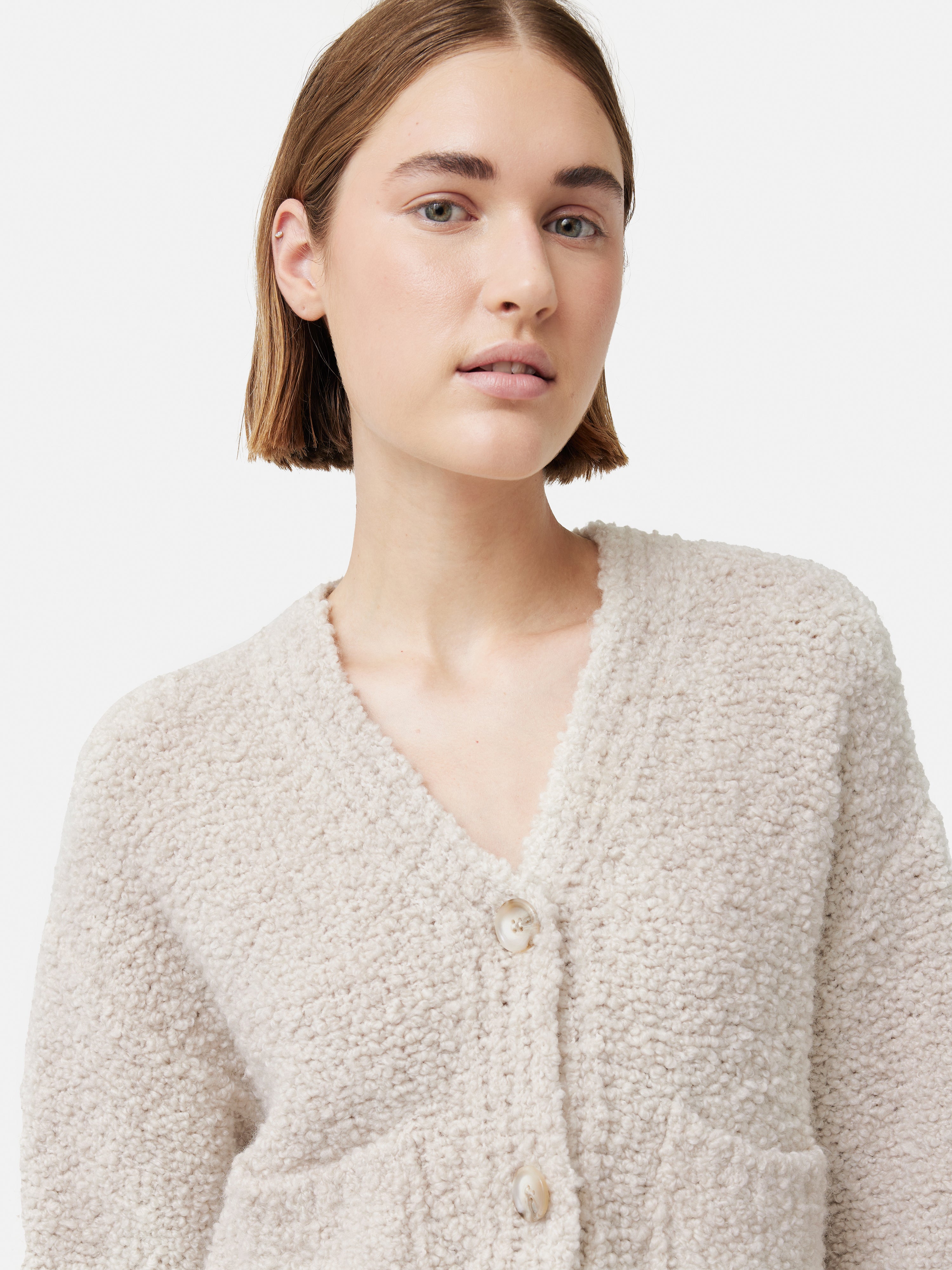 Boucle V Neck Cardigan | Cream – Jigsaw