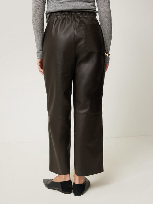 Leather Flat Front Trouser | Dark Olive