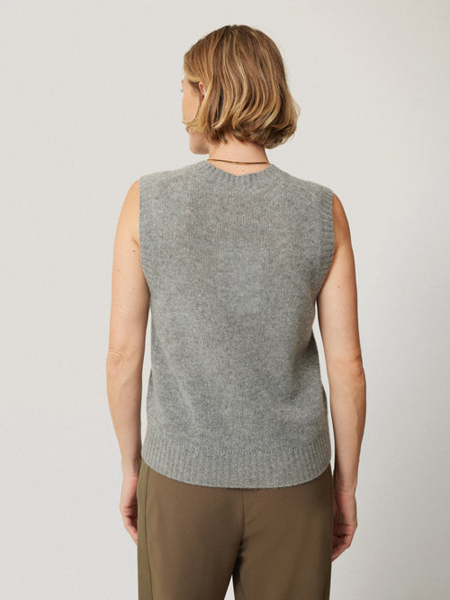 Cashmere Crew Neck Tank | Grey