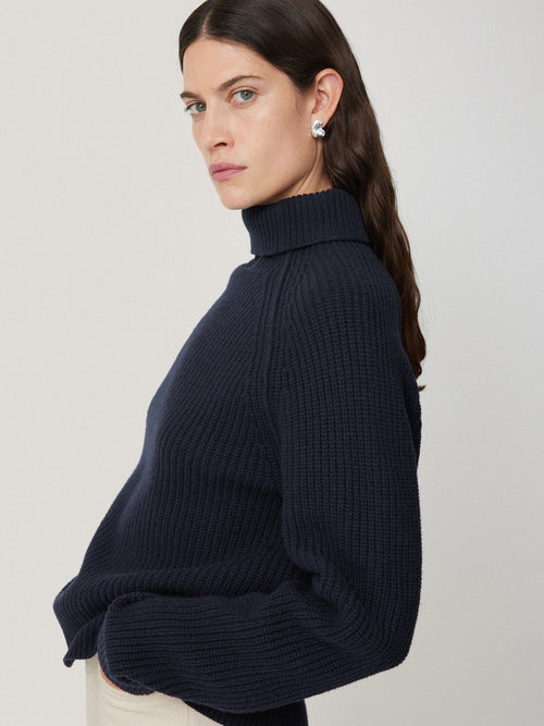 Merino Fishermans Rib Jumper | Navy