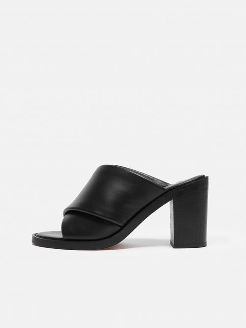 Duvile Padded Heel Sandal | Black