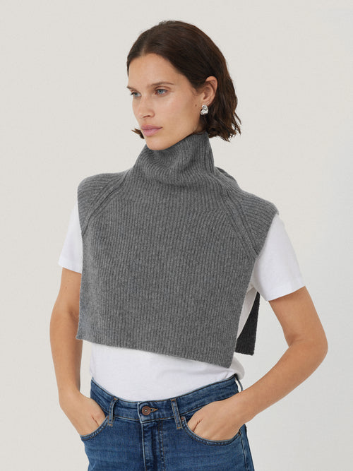 Wool Cashmere Roll Neck Bib | Grey