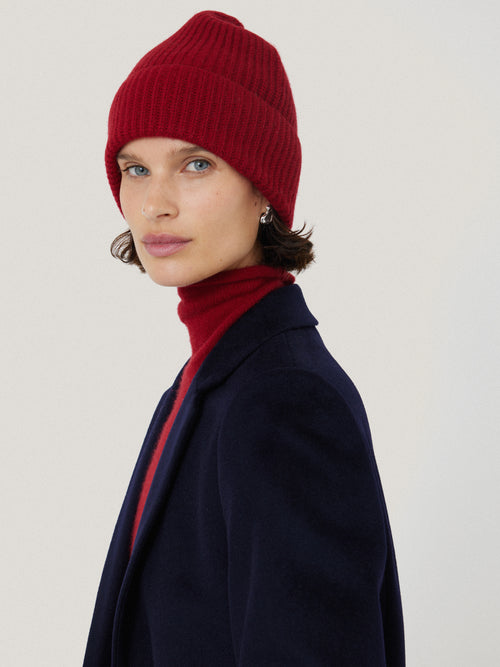 Wool Cashmere Blend Beanie | Red