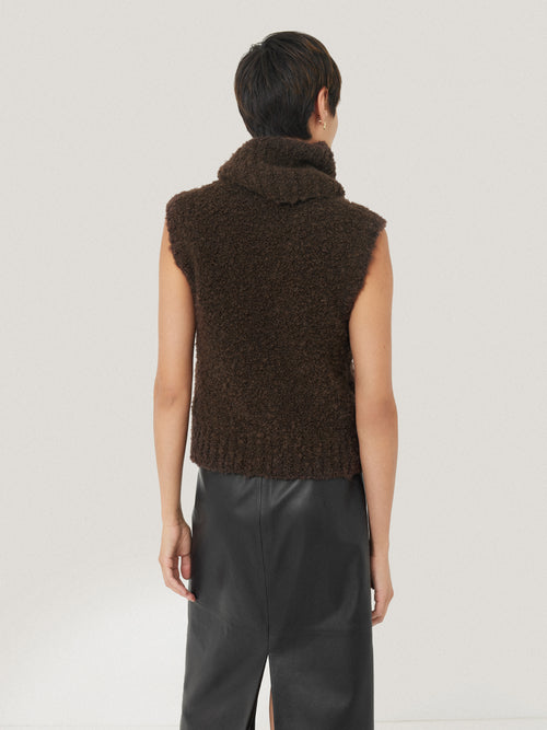 Cosy Boucle Tank and Snood | Brown