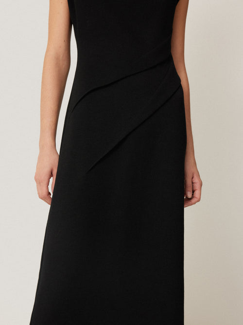 Structured Dart Dress | Black