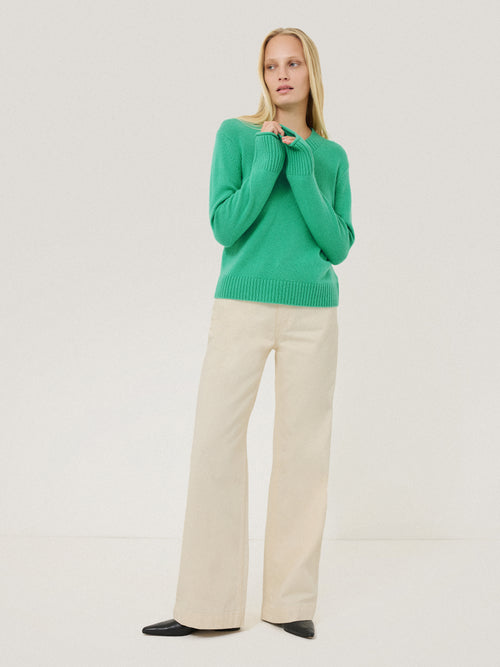 Wool Cashmere Blend V Neck | Green