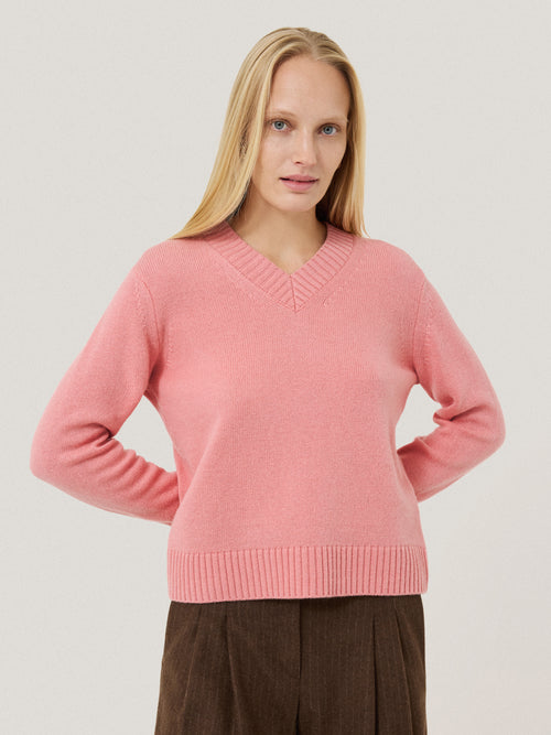 Wool Cashmere Blend V Neck | Pink