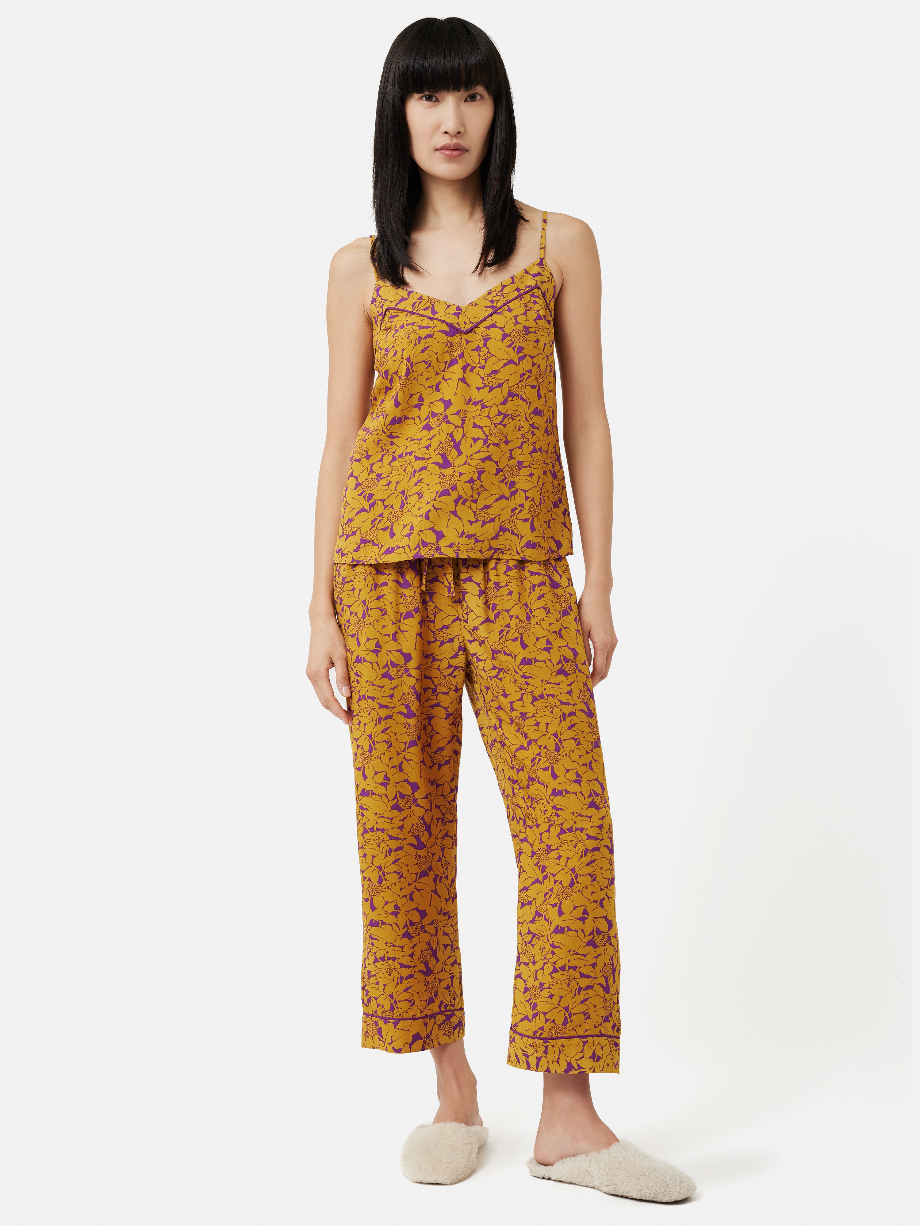 Shadow Leaf Cropped Cami Pyjamas | Yellow – Jigsaw